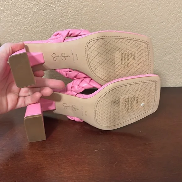 Jessica Simpson Barbie Core Pink Thong Heels Sz 9 - Picture 5 of 10